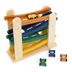Rampe de course en bois et ses 4 voitures