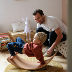 Planche d'équilibre en bois