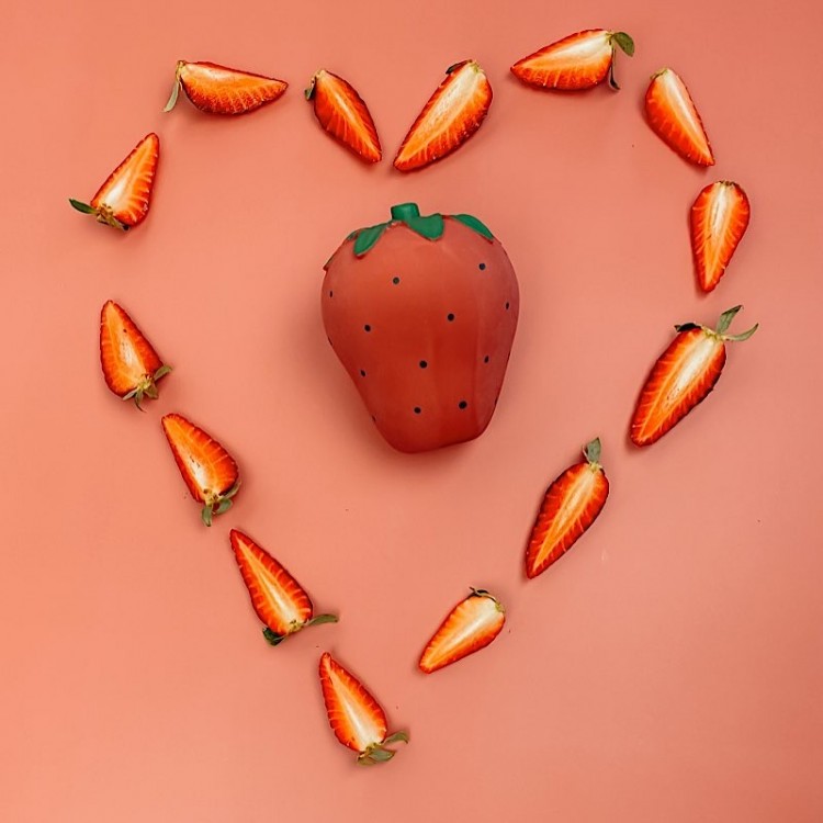 Hochet fruit sensoriel en caoutchouc Hochet fruit sensoriel en caoutchouc