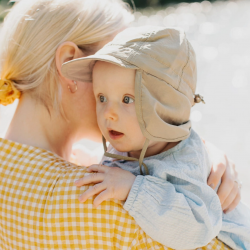 Chapeau de bain bébé anti-UV