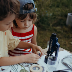 Microscope portable