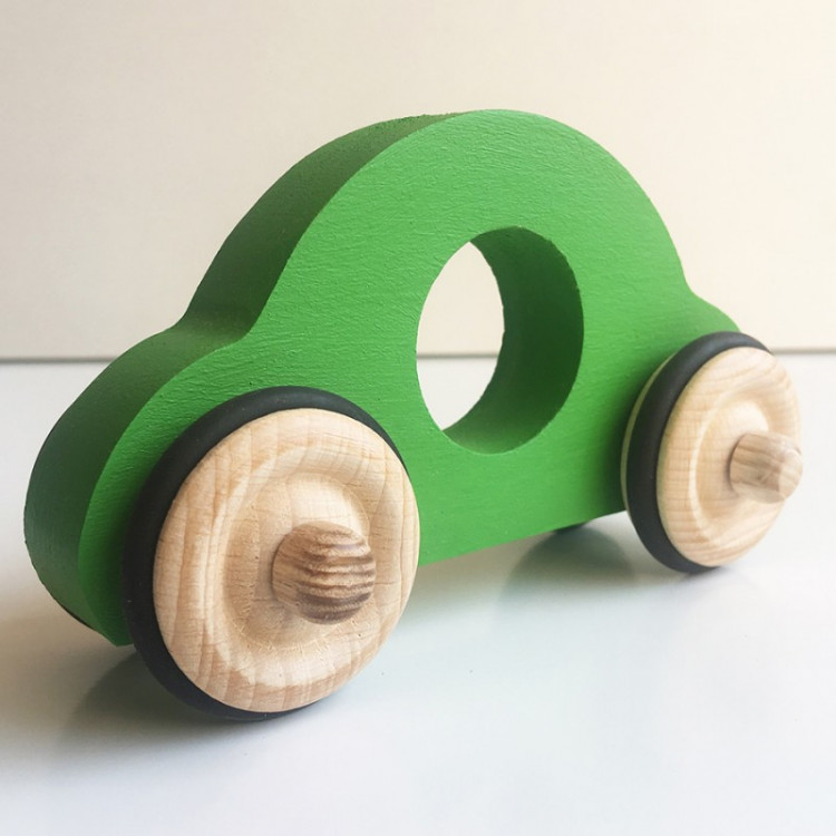 Petite voiture en bois - fait main Petite voiture en bois - fait main