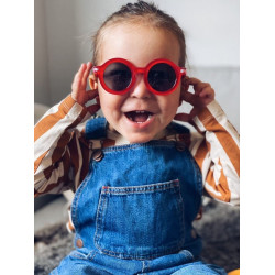 Lunettes de soleil retro en plastique recyclé