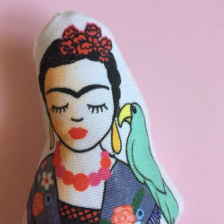 Hochet coussin illustré GOTS- Frida Viva