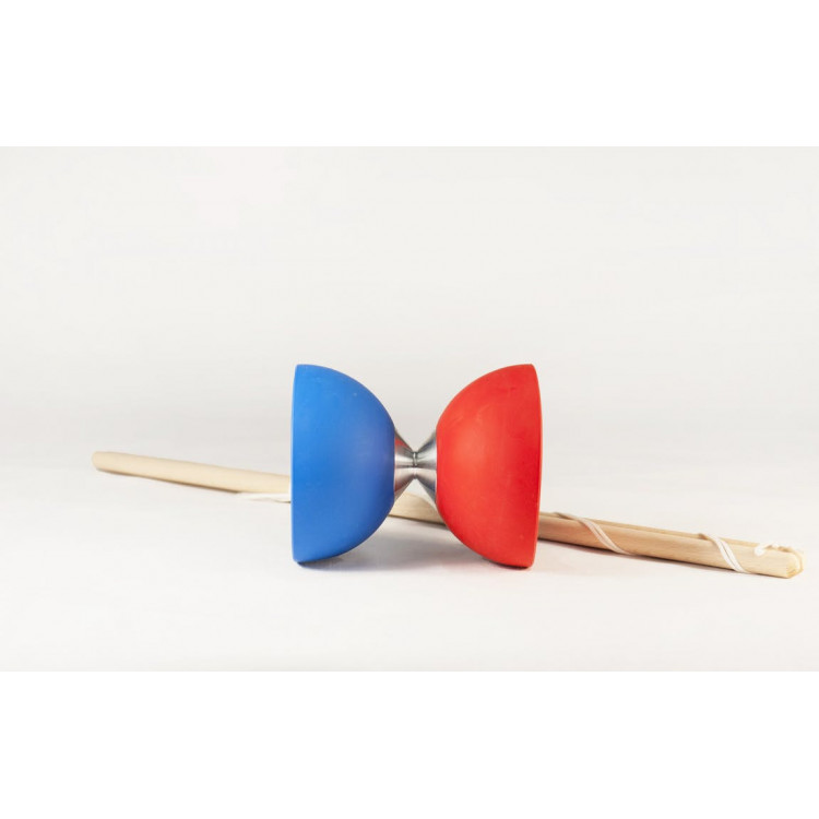 Véritable diabolo en bois et caoutchouc