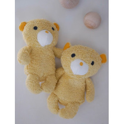 Petit ours en peluche