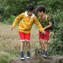 Short enfant chino à revers